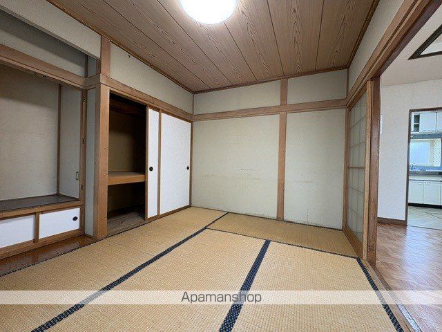 吉野4条南5丁目4-13 貸家の内装写真