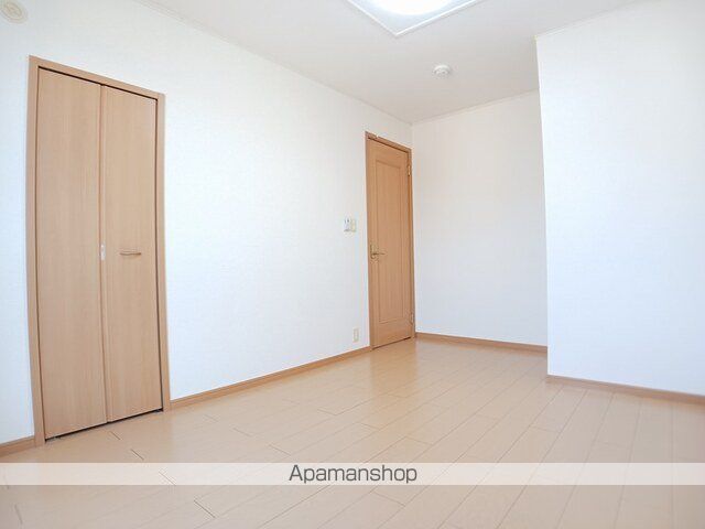 apartment 秋田県由利本荘市石脇字田尻30-8
地図を見る