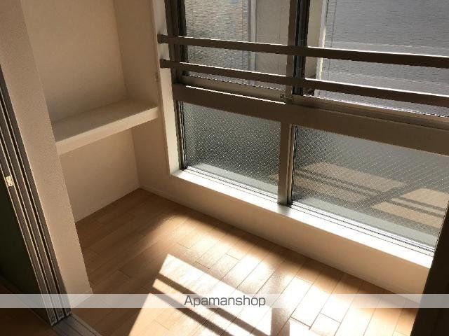 ペルシュワールの内装写真