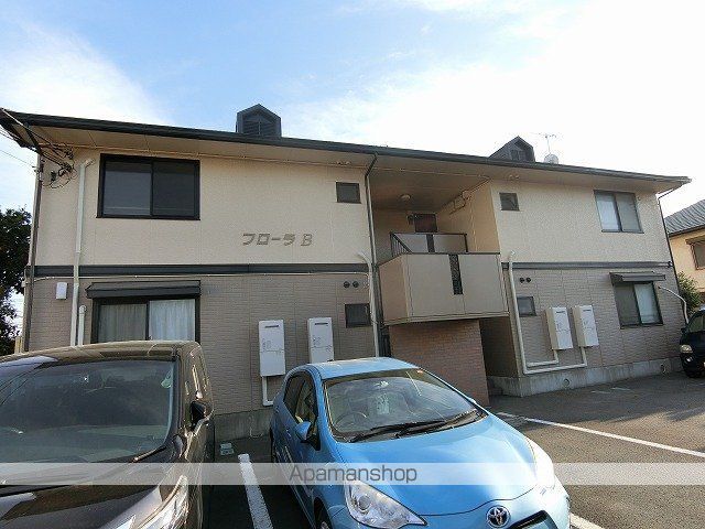 フローラ Bの外観写真