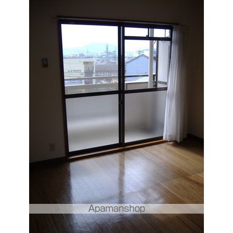 クレシェンド原屋敷の内装写真