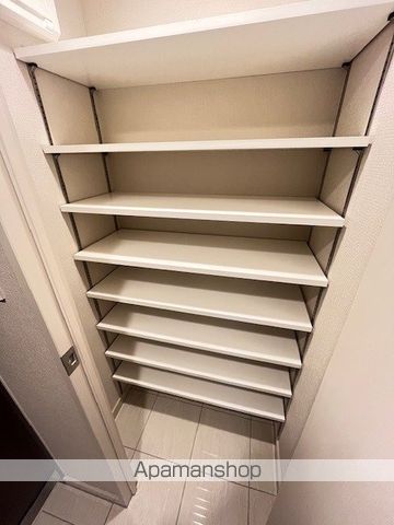 ONE ROOF RESIDENCE ASAKUSABASHIの内装写真