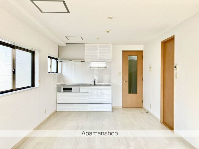 石関マンションの内装写真