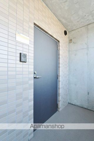 エクラフェリークの玄関写真