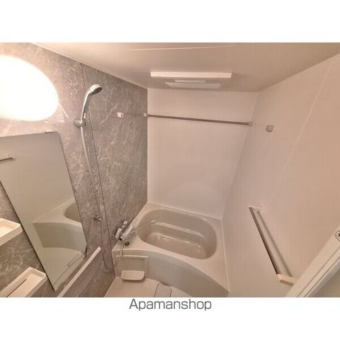 ジュエル守山IIの内装写真