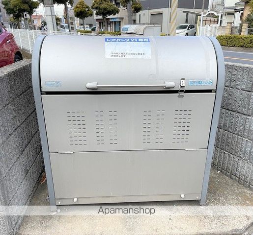 レオパレスレジェンスの内装写真