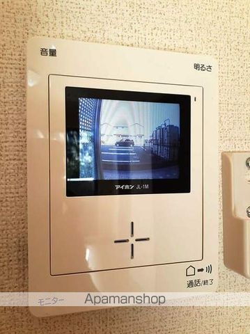 ACROSS・BENーHの内装写真