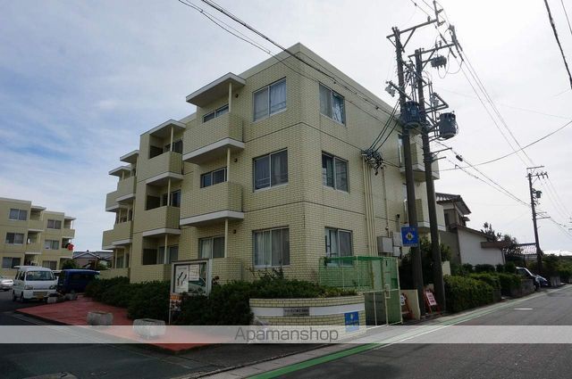 ライトアップ萩丘2番館の外観写真