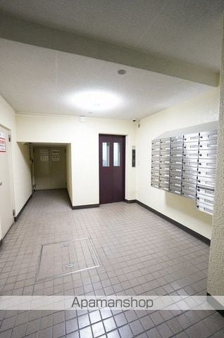 エスカイア南町の玄関写真