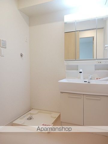 サカイ ネオ レジデンスの内装写真