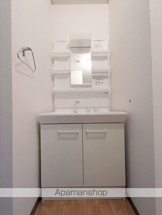 ゼフィール　Ｂ棟[3DK/60.44m2]の洗面所