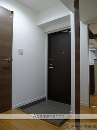 ひかりハイツ石手川[2LDK/55.41m2]の玄関