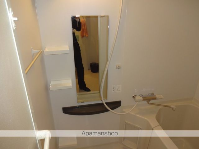 セレニテ西宮本町の内装写真