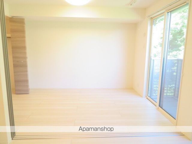 ザルツブルグ中林の内装写真