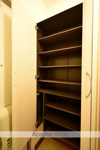 富山地鉄本線 越中荏原駅 徒歩24分 2階建 築14年の内装写真