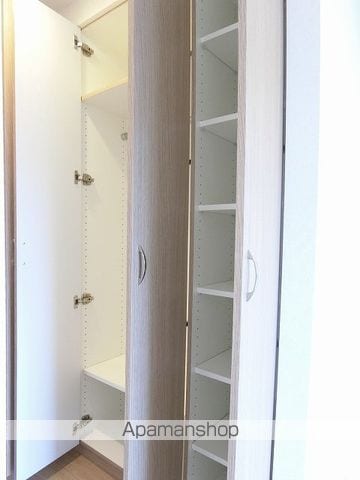 ルーブル武蔵中原参番館の内装写真