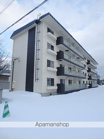テレパレス北郷白石駅前3号棟の外観写真