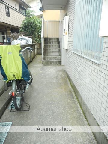 カーサ杉並の玄関写真