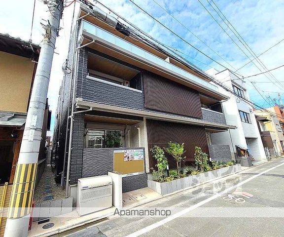 シャーメゾン祠西洞院二条の外観写真