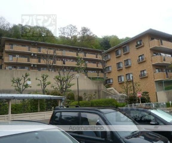 ライオンズマンション山科御陵の外観写真