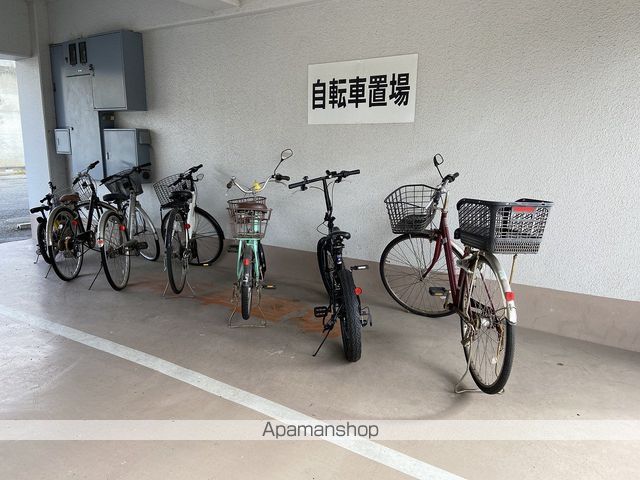 ロイヤルヒルズ北平野の内装写真