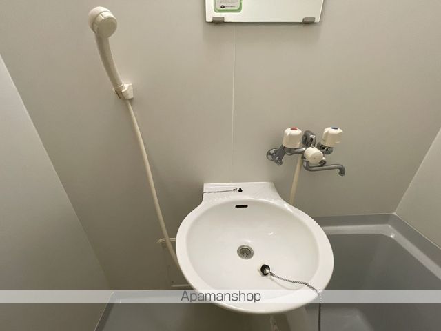 レオパレスラ ペンナの内装写真