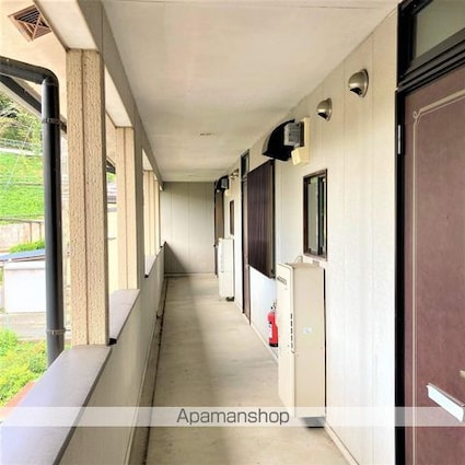 ハイツ新町[2LDK/48.6m2]のエントランス2