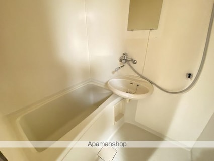 ｕｒｂａｎ　ｗｅｓｔⅢ[1K/29.93m2]のバス