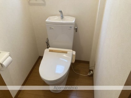 ブリーズ白山[3DK/68.84m2]のトイレ