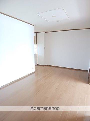 プラスペラティCの内装写真