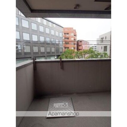 アルティスコート南青山[1SLDK/77.16m2]のバルコニー