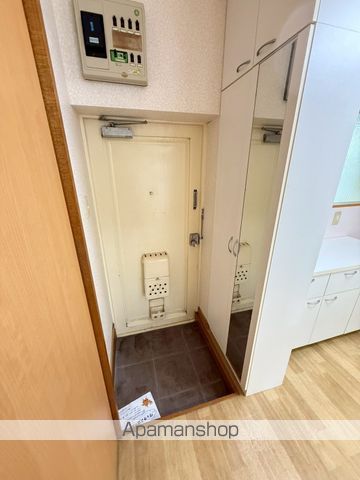 第1年見マンションの内装写真