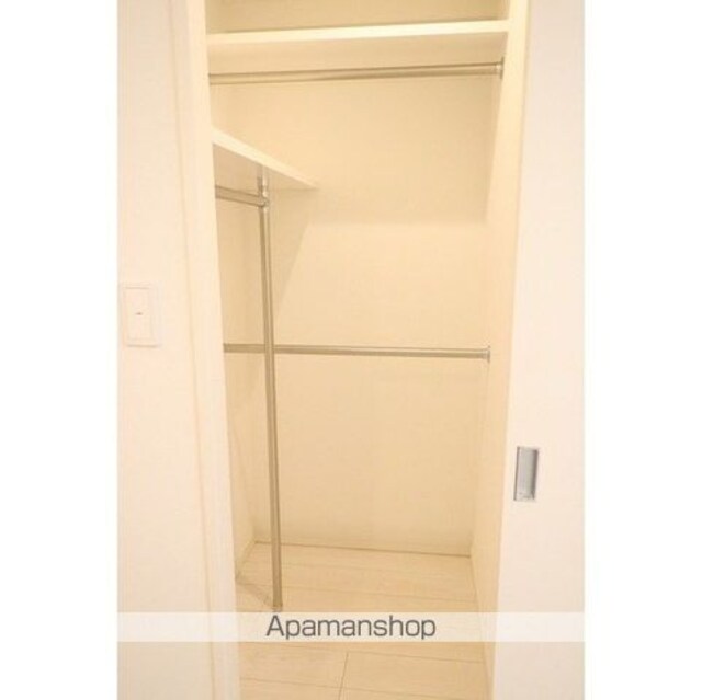 コンフォリア台東根岸[1DK/25.56m2]の収納