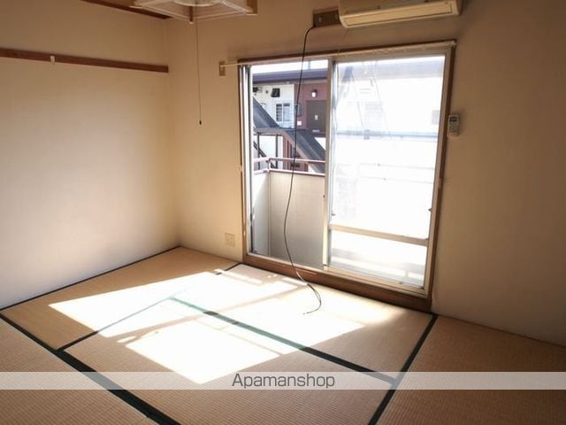 太田ハイツの内装写真