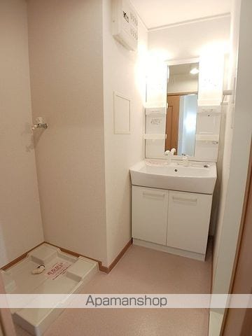クリスタル メゾンIの内装写真