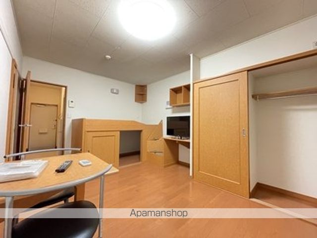 レオパレスハッサムBの内装写真