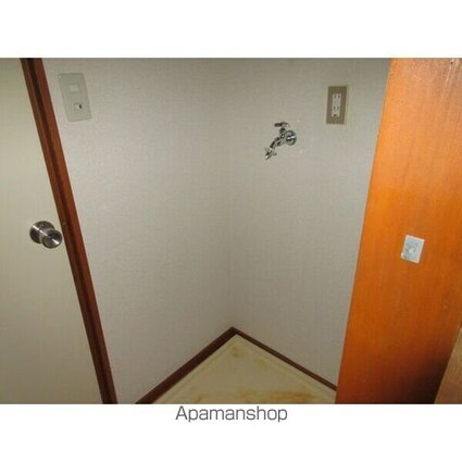 岐阜県各務原市三井北町２丁目[2DK/42.9m2]のリビング・居間
