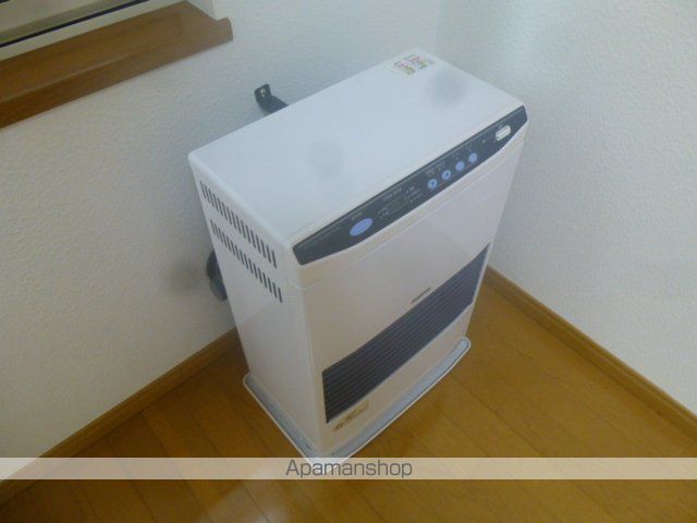 メゾンドゥルイースの内装写真