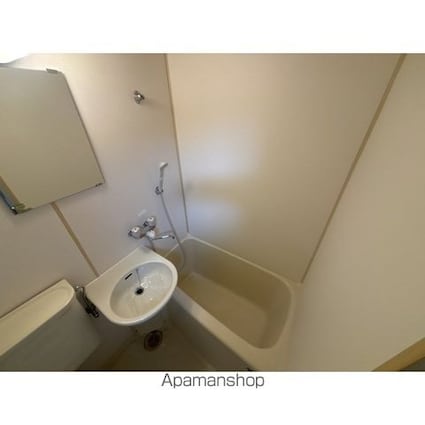 サンロイヤル武蔵野[1R/17m2]のバス