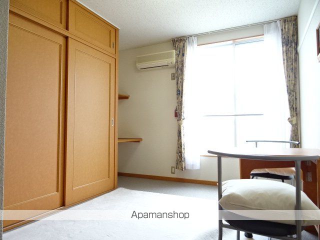 ユトリロ坪井町の内装写真