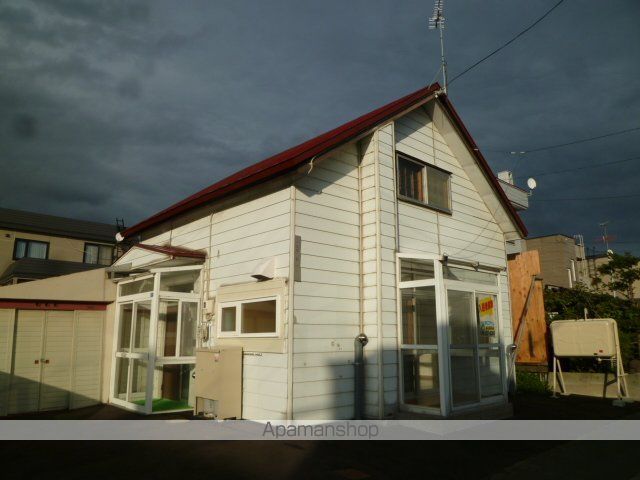札沼線 百合が原駅 徒歩13分 2階建 築5年の外観写真