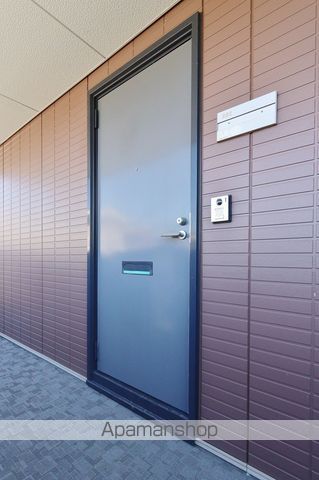 ディアス川南 C棟の玄関写真