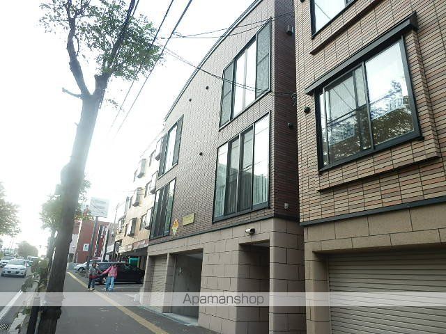 メゾンドゥルイースの外観写真