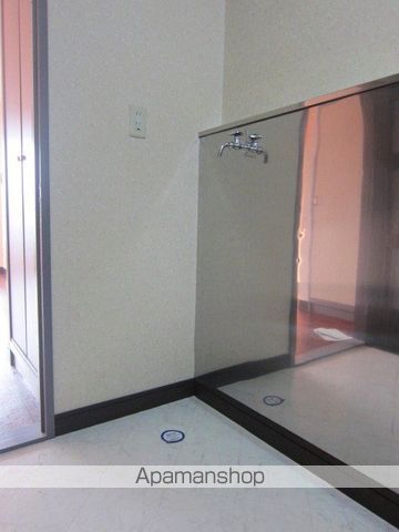 エクセレント・マンションの内装写真
