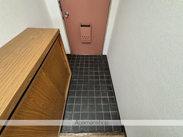 勾当台ハイツの内装写真