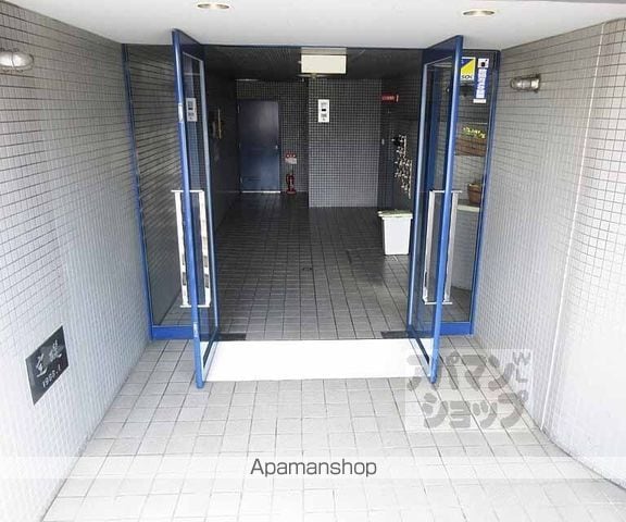 サンフローラ一本道の玄関写真