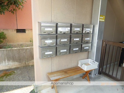 長野県須坂市墨坂４丁目[1LDK/39.85m2]のエントランス2