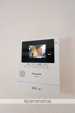 フェイバリット フラット B棟の内装写真
