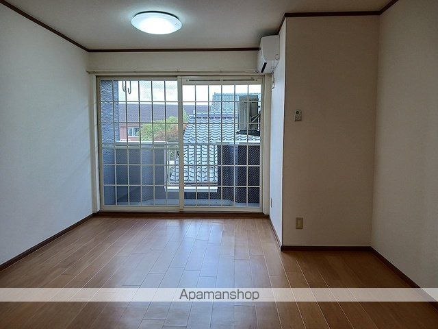 プリマヴェーラIの内装写真