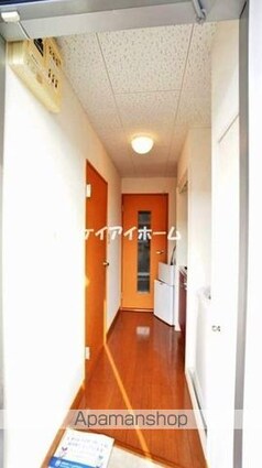 レオパレス花[1K/23.18m2]の玄関